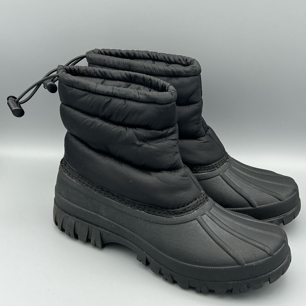 LOEFFLER RANDALL
Duval leather-trimmed quilted shell and rubber ankle